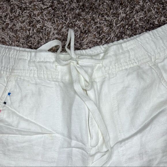 Lou & Grey White High Rise Embroidered Shorts - Picture 5 of 5